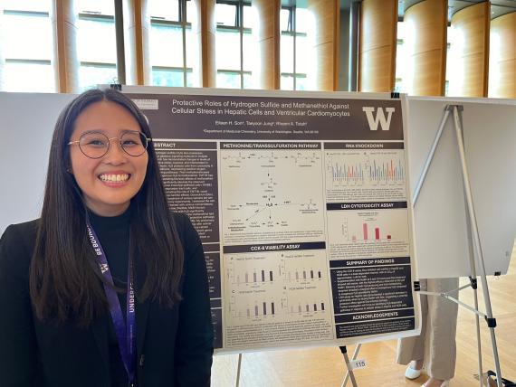 Eileen Son presents a poster